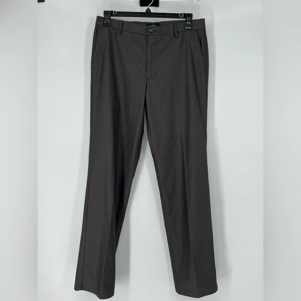 DOCKERS SIGNATURE KHAKI STRAIGHT FIT D/2 GREY PANTS‎ NWOT